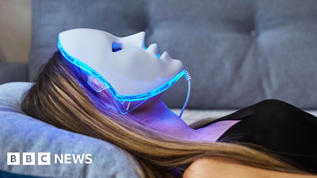 Ban Imposed on LED Mask Advertisements Due to Unapproved Acne and Rosacea Claims – Mirror Brief